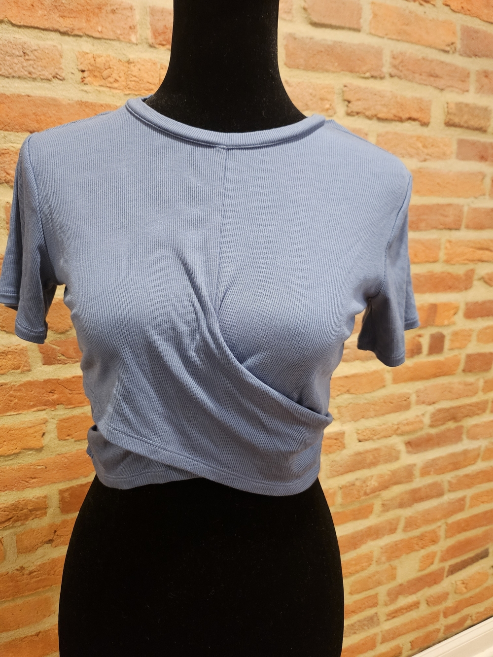 all in motion Dusty Blue Ribbed Twist-Front Crop Top